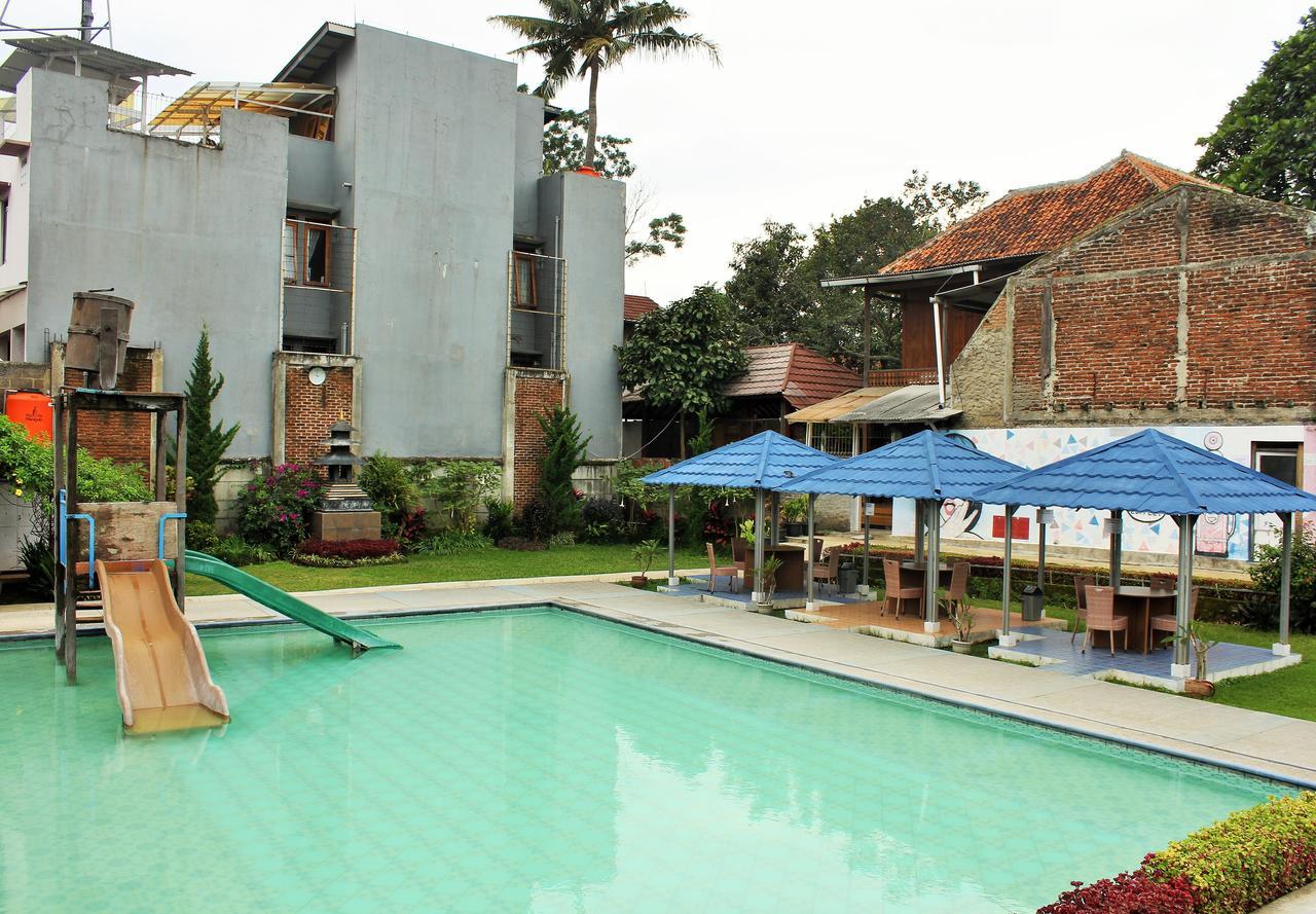 Asrama Reddoorz @ Dago 2 Bandung